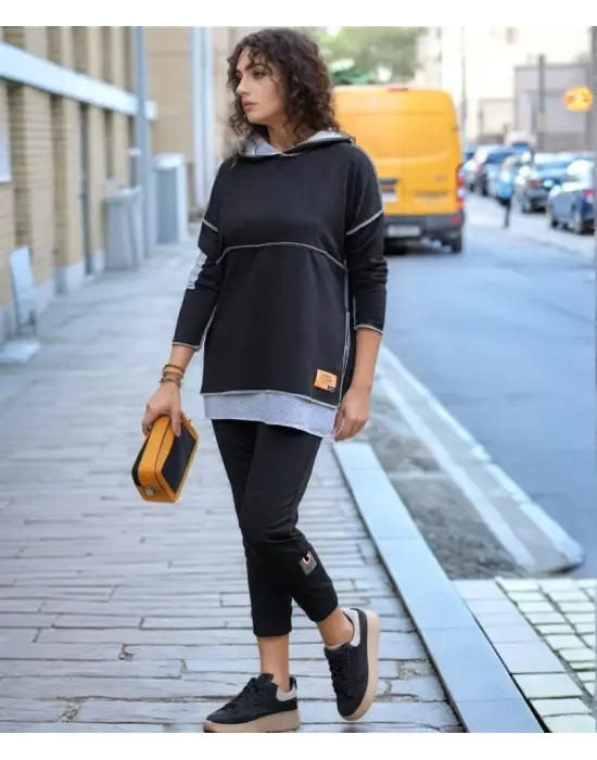 Kadın Siyah Kapşonlu Etek Ucu Detay Arma Ters Dikiş Gorunumlu Ikili Takım