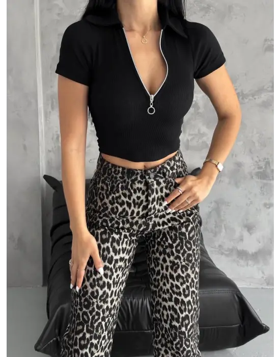 Omarı Siyah Fermuarlı Kaşkorse Yaka Bluz