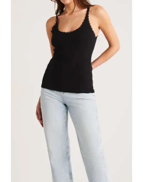 Kadın Siyah Normal Kalıp Dantel Detalı Ince Askılı Oyuk Yaka Atlet