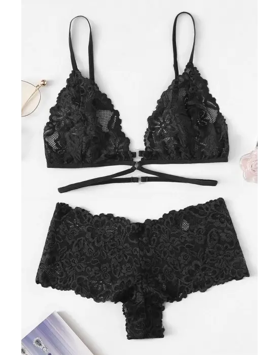 Omarı Siyah Özel Şık Sütyen Külot Takımı