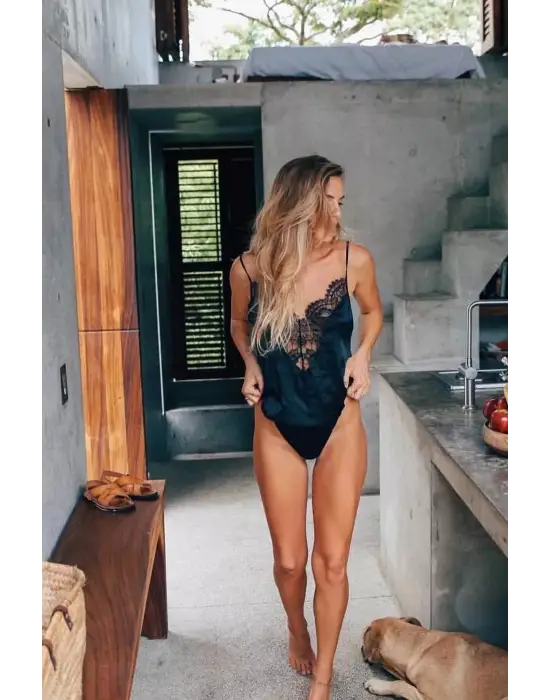 Omarı Saten Dantelli Kadın Siyah Tulum Gecelik