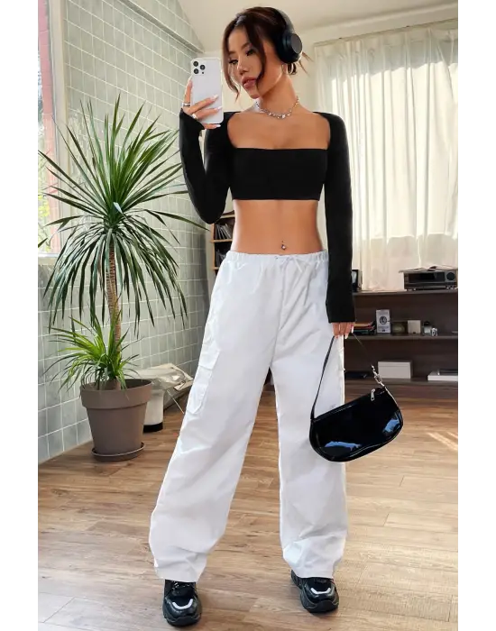 Omarı Siyah Göğüs ve Sırt Dekolteli Crop Top Bluz