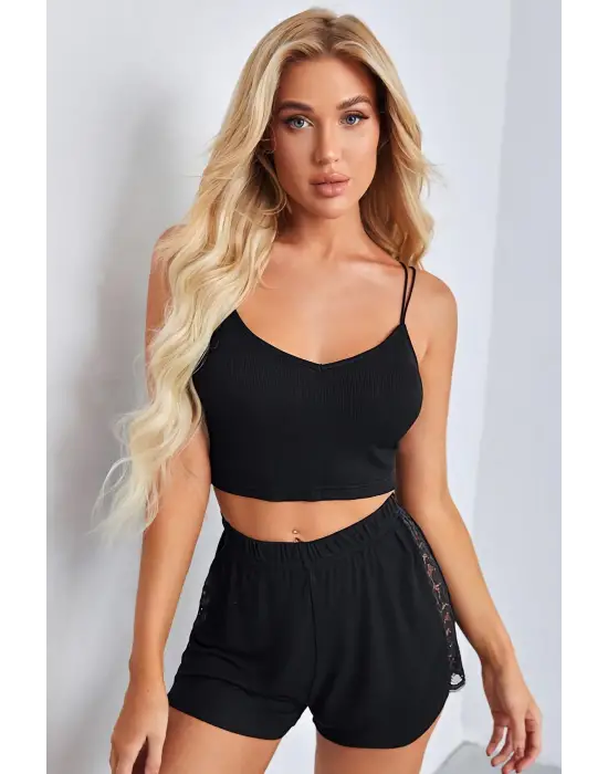 Omarı Siyah Dantel Detaylı Şortlu Gecelik Takım