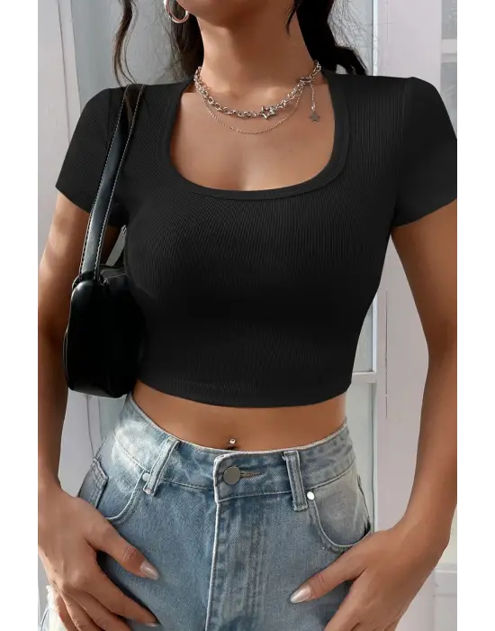 Omarı Siyah Yarım Kol Crop Top Bluz