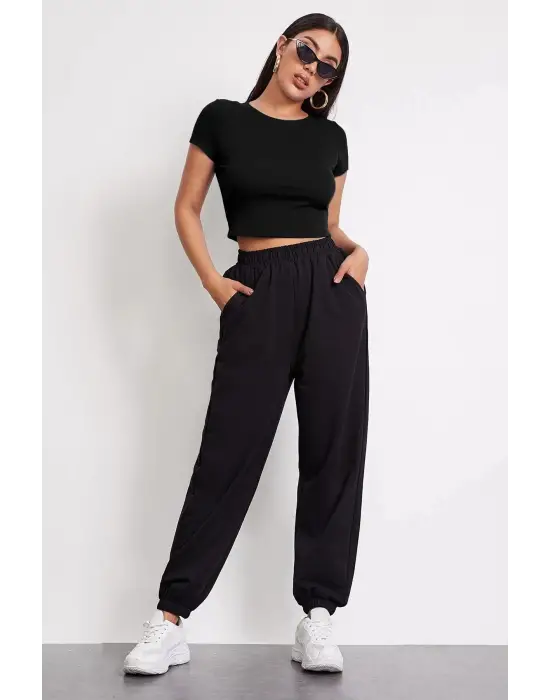 Omarı Siyah Yuvarlak Yaka Crop Top Bluz