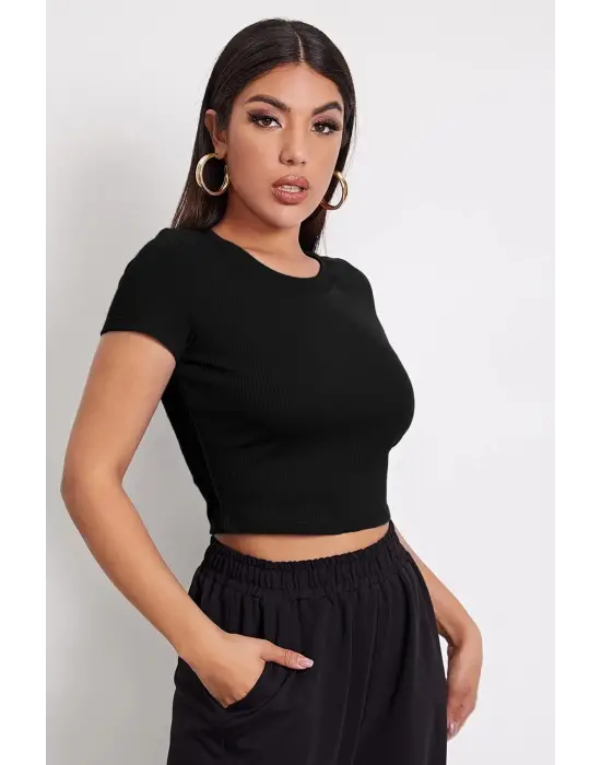 Omarı Siyah Yuvarlak Yaka Crop Top Bluz