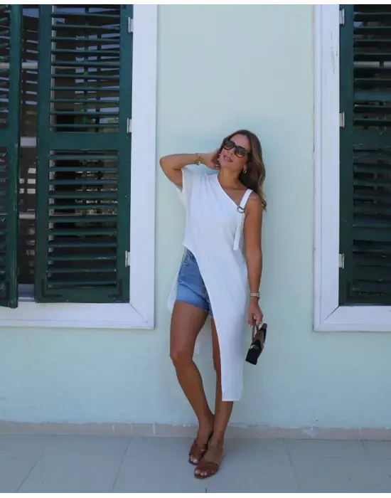 Omarı Asimetrik Kesim Tek Omuzlu Kadın Bluzu