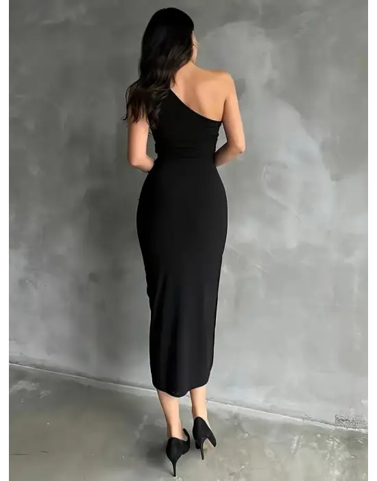 Kadın Tek Omuzu Açık Büzgülü Yandan Yırtmaçlı Uzun Sandy Elbise