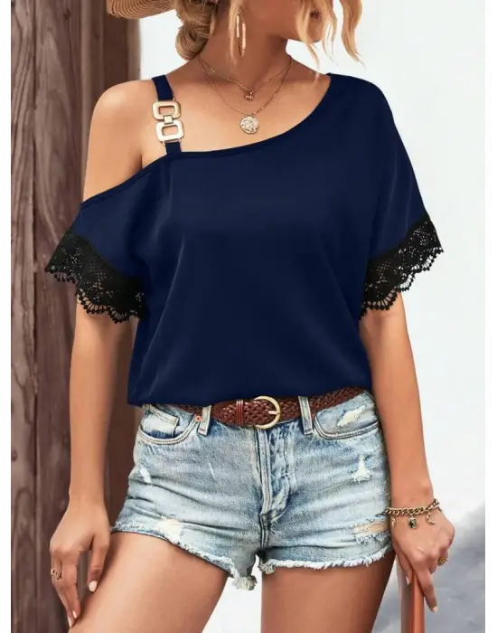 Kadın Tek Omuzu Askılı Kısa Kollu Toka Detaylı Dantelli Viskon Bluz