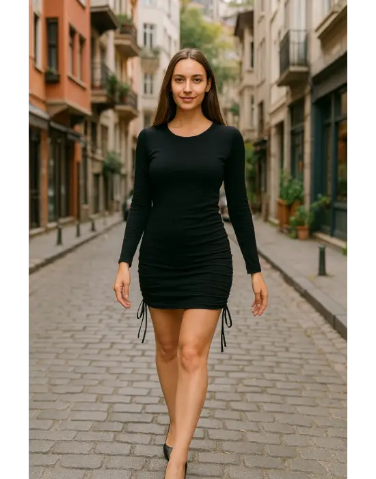 Omarı Şık ve Rahat Uzun Kol Elbise