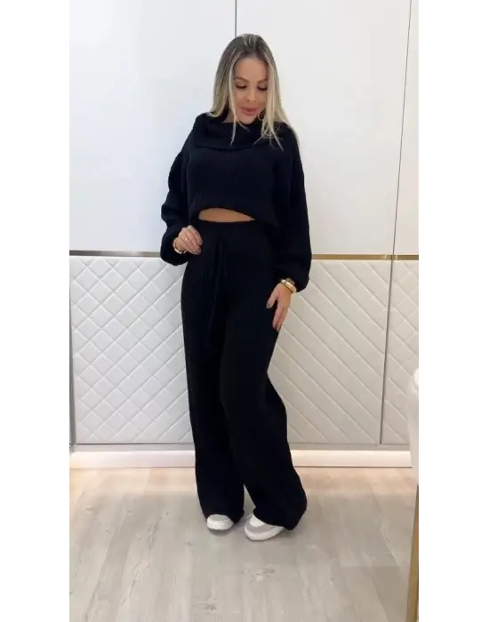 Kadın Uzun Kollu Balıkçı Yaka Kısa Triko Bluz Ve Pantolon Ikili Takım