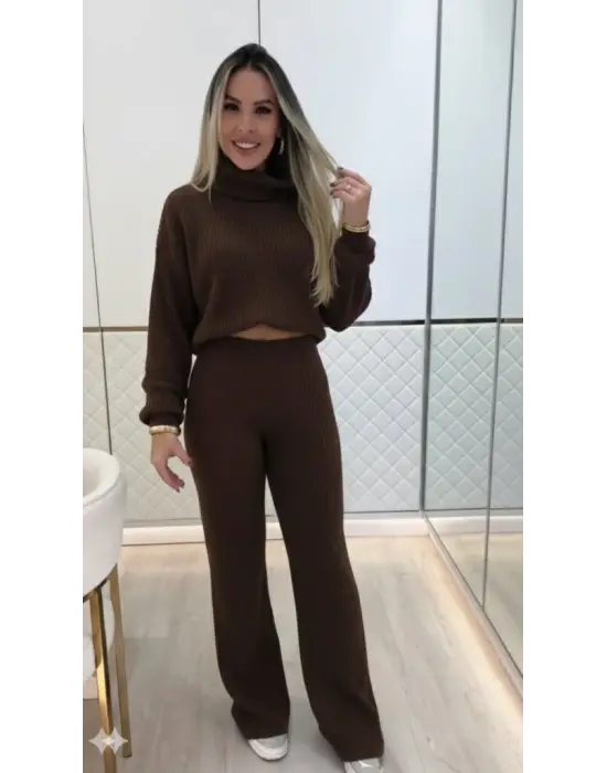 Kadın Uzun Kollu Balıkçı Yaka Kısa Triko Bluz Ve Pantolon Ikili Takım