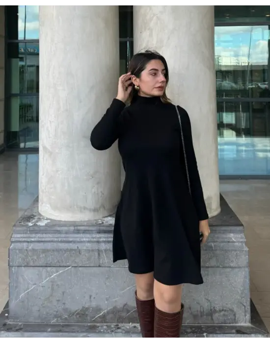 Kadın Uzun Kollu Balıkçı Yaka Salaş Kusa Akrilik Elbise