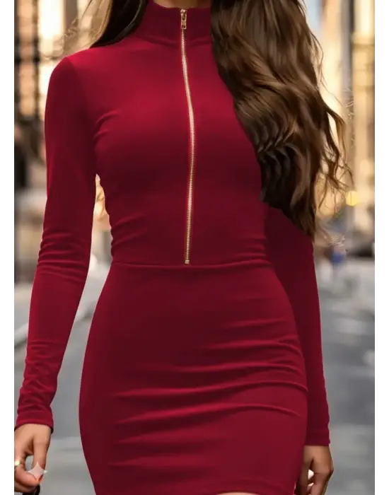 Kadın Uzun Kollu Balıkçı Yaka Yakadan Göğüse Kadar Fermuar Detaylı Mini Kadife Elbise