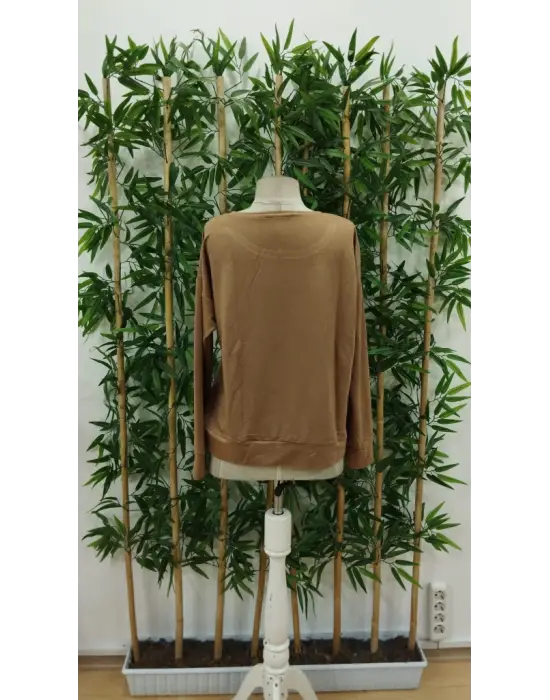 Omarı Rahat ve Şık Kadın Desenli Uzun Kollu Bluz