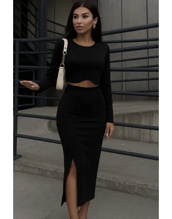 Kadın Uzun Kollu Bisiklet Yaka Kısa Krop Dalgıç Bluz Ile önden Yırtmaçlı Uzun Etek Ikili Takım