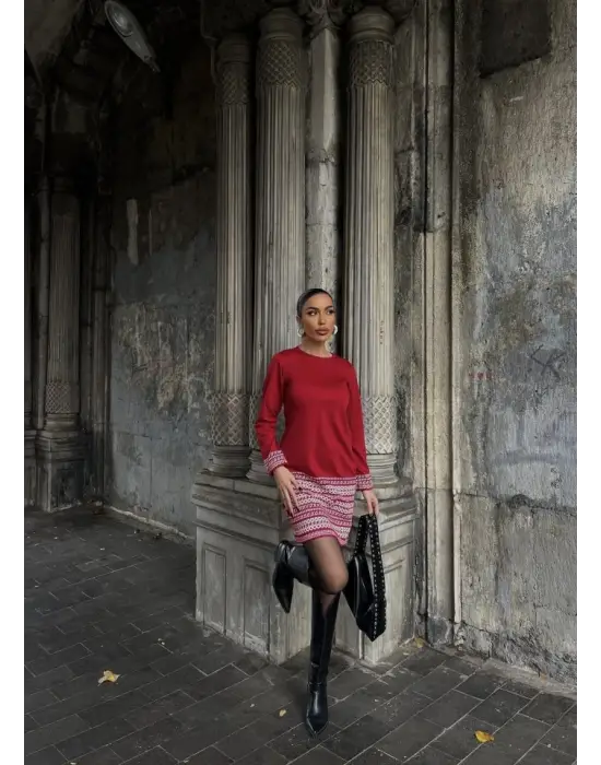 Kadın Uzun Kollu Bisiklet Yaka Kol Ağzı Ve Etek Ucu Baskılı Iki Iplik Elbise