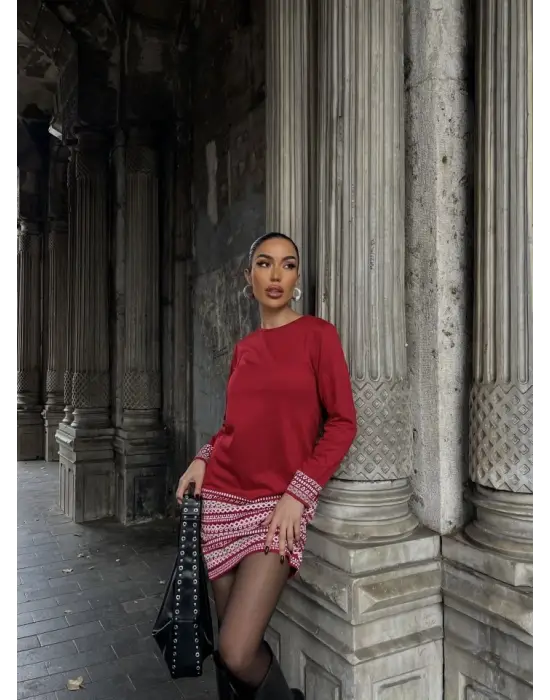 Kadın Uzun Kollu Bisiklet Yaka Kol Ağzı Ve Etek Ucu Baskılı Iki Iplik Elbise