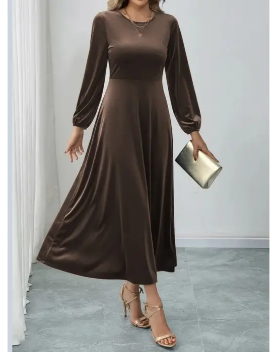 Kadın Uzun Kollu Bisiklet Yaka Midi Kadife Elbise