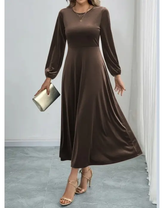 Kadın Uzun Kollu Bisiklet Yaka Midi Kadife Elbise