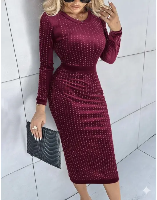 Kadın Uzun Kollu Bisiklet Yaka Taşlı Midi Kadife Elbise