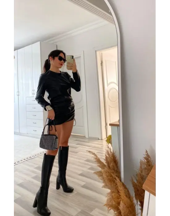 Kadın Uzun Kollu Bisiklet Yaka Yandan Büzgülü Kısa Deri Elbise