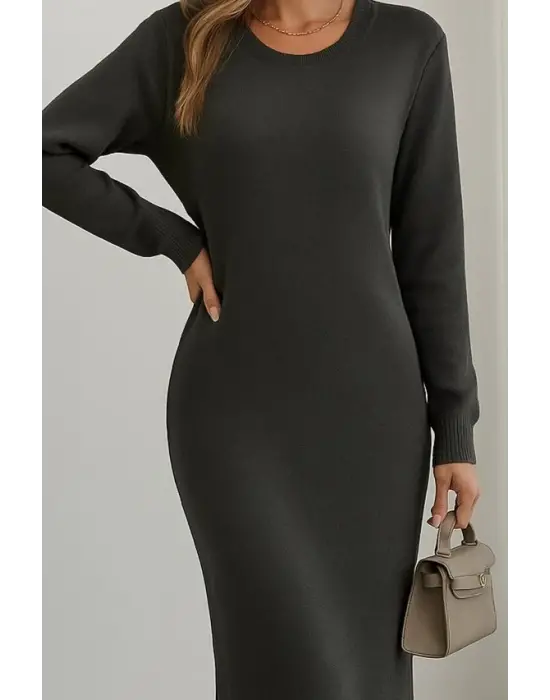 Kadın Uzun Kollu Bisiklet Yaka Yırtmaç Detay Triko Midi Boy Elbise