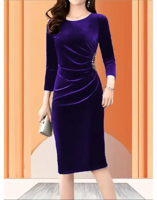 Kadın Uzun Kollu Bot Yaka Yanı Taş Detaylı Midi Kadife Elbise