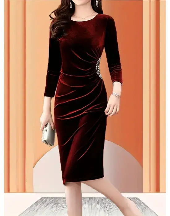 Kadın Uzun Kollu Bot Yaka Yanı Taş Detaylı Midi Kadife Elbise