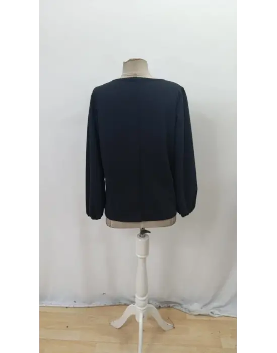 Kadın Uzun Kollu Damla Detaylı Ithal Krep Bluz