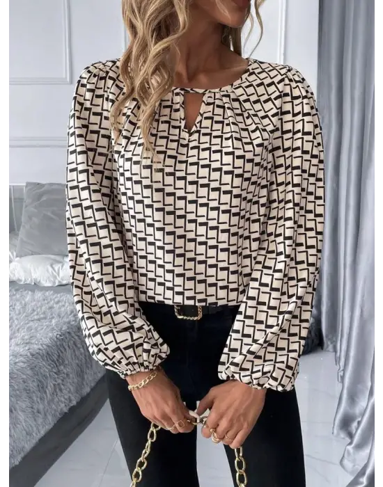 Kadın Uzun Kollu Damla Detaylı Yaka Desenli Süprem Bluz