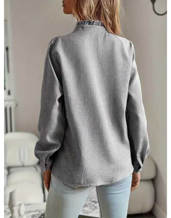 Kadın Uzun Kollu Fırfır Yakalı önden Düğmeli çizgili Burgu Gömlek