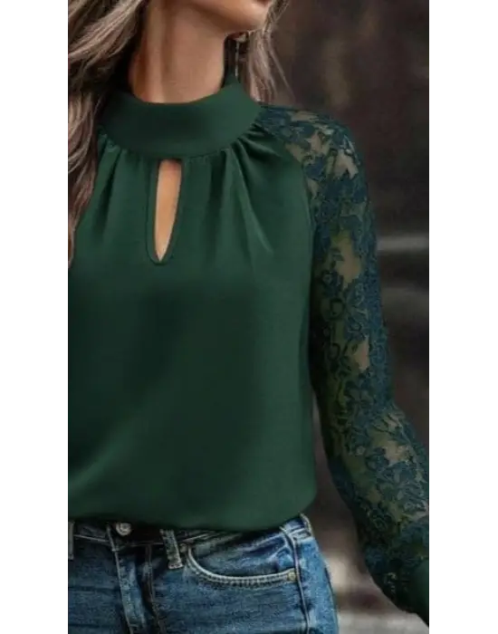 Kadın Uzun Kollu Göğüs Pencere Detay Yaka Boğazlı Kolları Tüllü Sandy Bluz