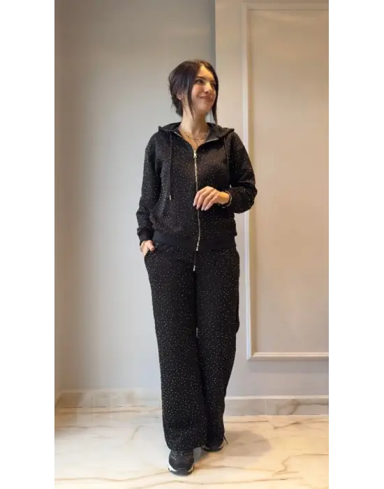 Kadın Uzun Kollu Kapşonlu Fermuarlı Taşlı önü Fermuarlı Viskon Iki Iplik Bluz Ve Eşofman Altı Ikili Takım