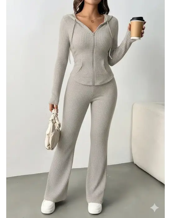 Kadın Uzun Kollu Kapşonlu önden Fermuarlı Kaşkorse Bluz Ve Pantolon Ikili Takım