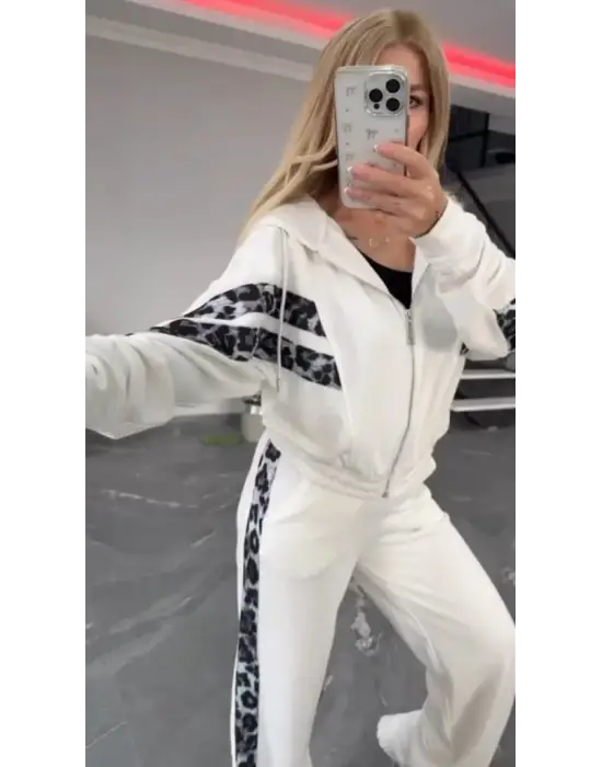Kadın Uzun Kollu Kapşonlu önü Fermuarlı Leopar Desenli Modal Bluz Ve Pantolon Ikili Takım