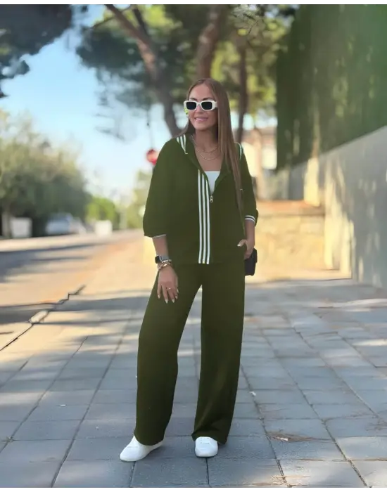 Kadın Uzun Kollu Kapşonlu Onu şerit Detaylı Fermuarlı Viskon Iki Iplik Bluz Ve Pantolon Ikili Takım