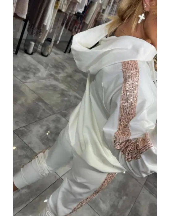 Şık Pulpayet Detaylı İki Iplik Bluz Ve Pantolon Takım