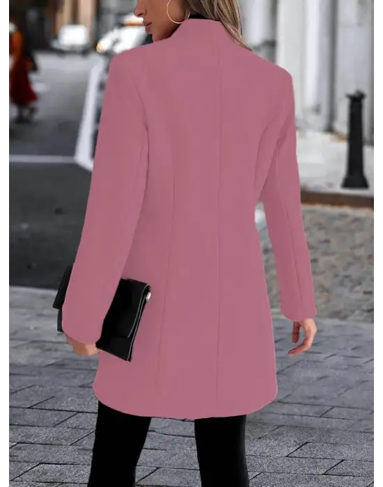 Kadın Uzun Kollu Kırlangıç Yaka önden Düğmeli Kısa Kaşe Kaban