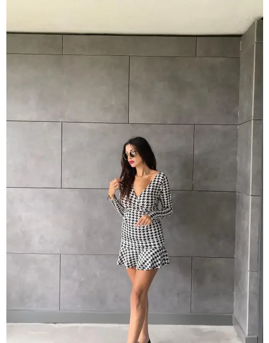 Kadın Kruvaze Yaka Kazayağı Mini Elbise