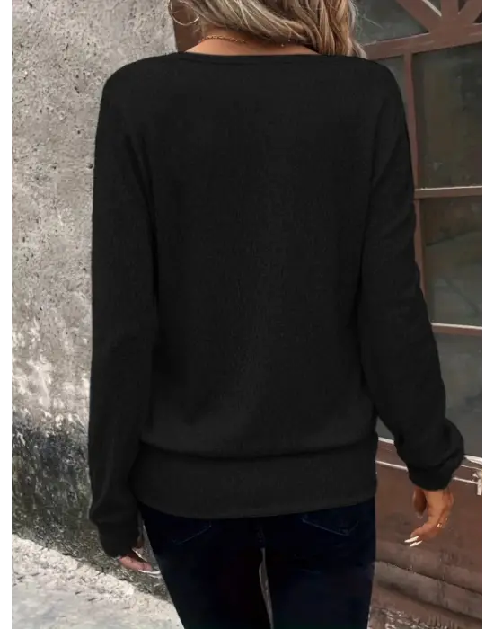 Kadın Uzun Kollu Kruvaze Yaka Kol Ve Etek Ucu Manşet Detay Yumoş Bluz