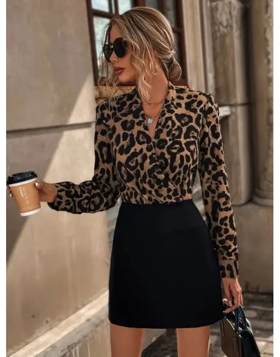 Kadın Uzun Kollu Kruvaze Yaka Mini Elbise