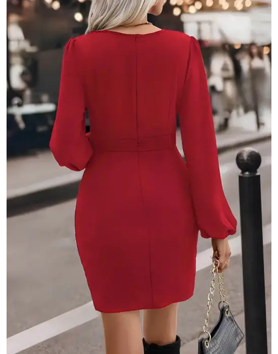 Kadın Uzun Kollu Kruvaze Yaka önden Asimetrik Detay Kısa Krep Elbise