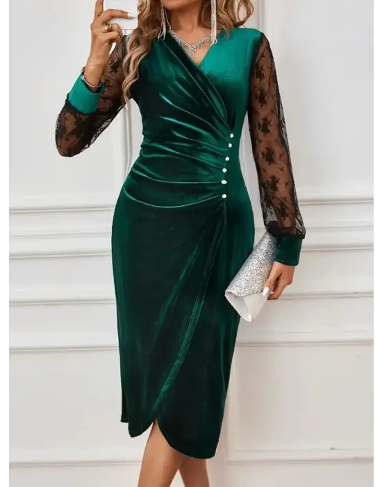 Kadın Uzun Kollu Kruvaze Yakalı Yandan Düğmeli önden çapraz Kesin Detaylı Midi Kadife Elbise