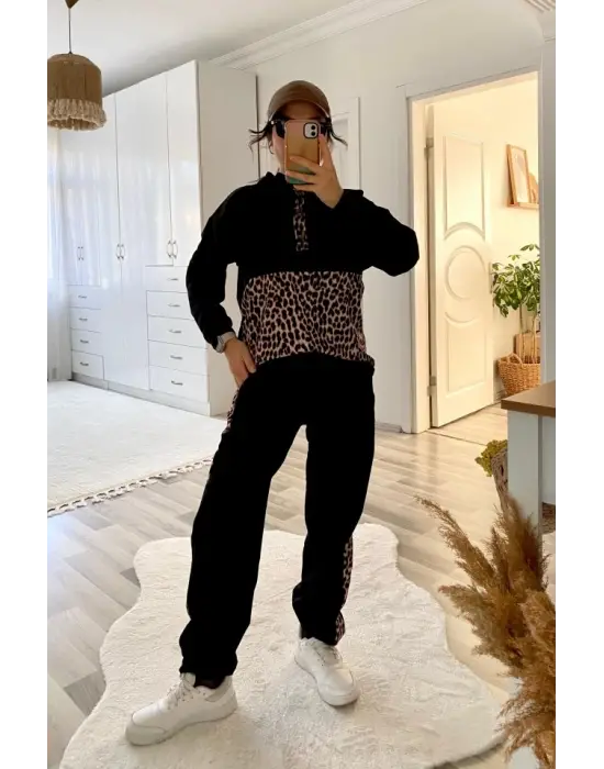 Kadın Uzun Kollu Leopar Detay Sweat Ve Yanı Leopar şerit Detay Pantolon Ikili Takım