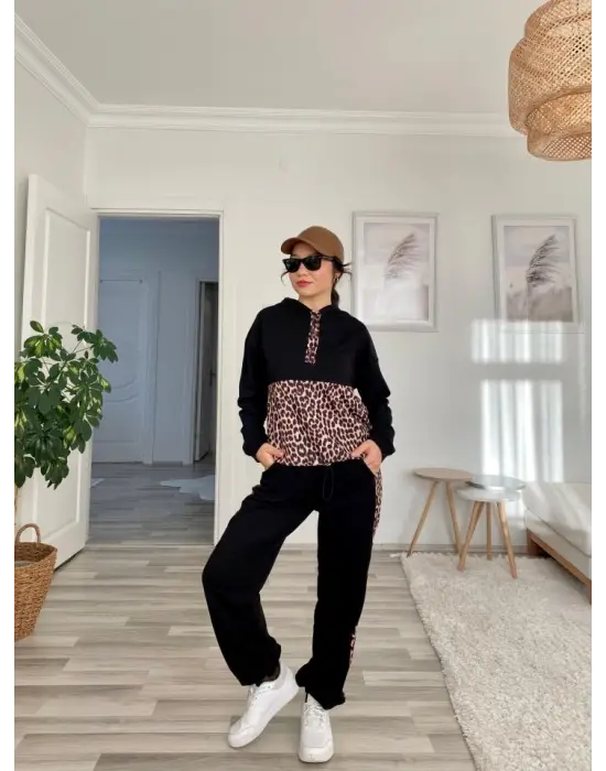 Kadın Uzun Kollu Leopar Detay Sweat Ve Yanı Leopar şerit Detay Pantolon Ikili Takım