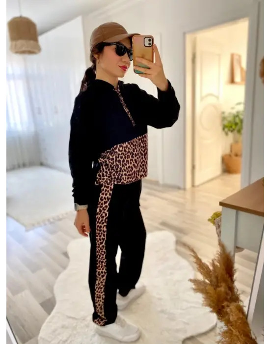 Kadın Uzun Kollu Leopar Detay Sweat Ve Yanı Leopar şerit Detay Pantolon Ikili Takım