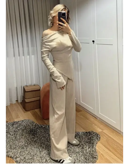 Kadın Uzun Kollu Omuzlardan Açık Asimetrik Kesim Kaşkorse Bluz Ve Pantolon Ikili Pantolon