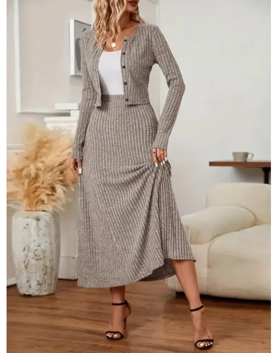 Kadın Uzun Kollu önden Düğmeli Bluz Ve Yüksek Bel A Kesim Uzun Etek şardonlu Kaşkorse Ikili Takım