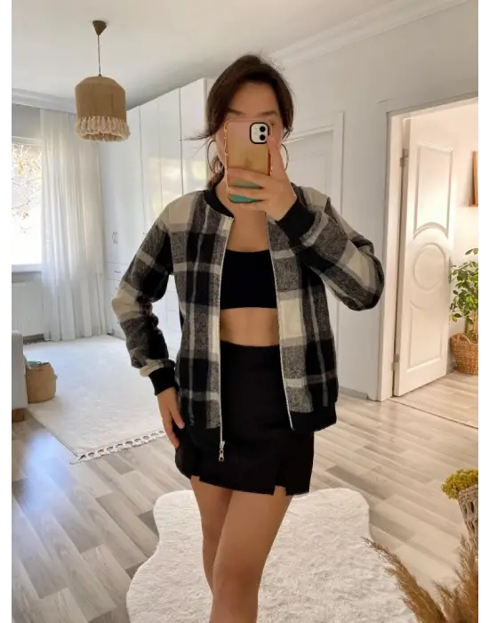 Kadın Uzun Kollu önden Fermuarlı Ekose Desenli Ceket